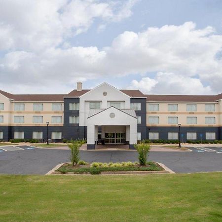 Fairfield Inn & Suites Мейкон Экстерьер фото